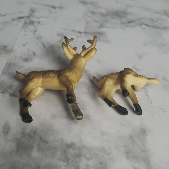 Vintage Deer Figurines Set - Picture 4 of 7
